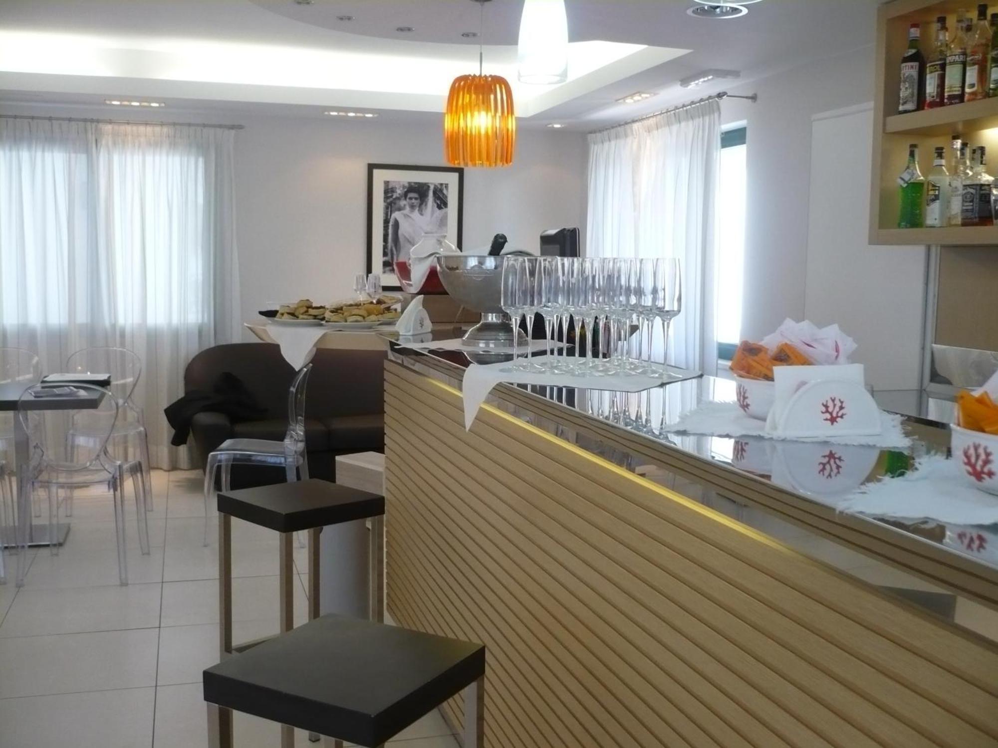 Hotel Ambrosio La Corte Olbia Exteriör bild