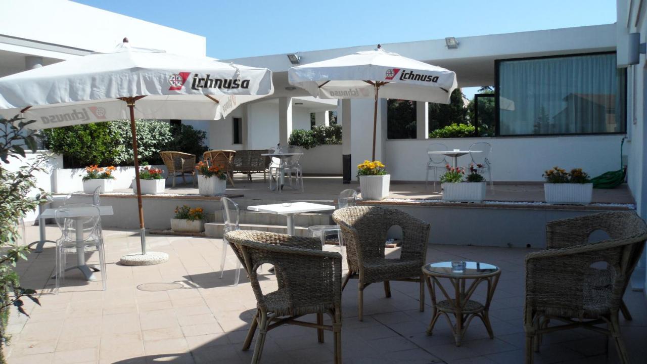 Hotel Ambrosio La Corte Olbia Exteriör bild